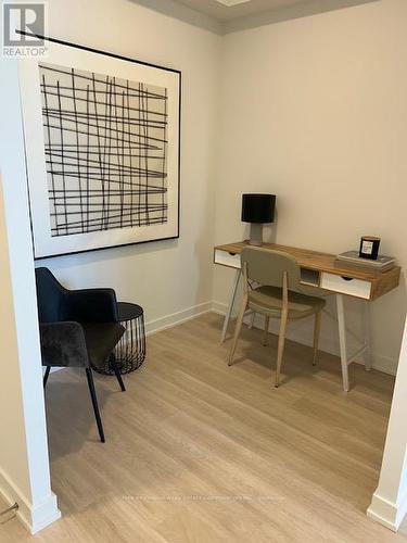 1704 - 5105 Hurontario Street N, Mississauga, ON - Indoor