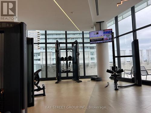 5207 - 3900 Confederation Parkway, Mississauga, ON - Indoor Photo Showing Gym Room