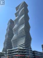 5207 - 3900 CONFEDERATION PARKWAY  Mississauga, ON L5B 0M3