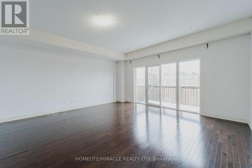 106 Aspen Hills Road, Brampton, ON - Indoor Photo Showing Other Room
