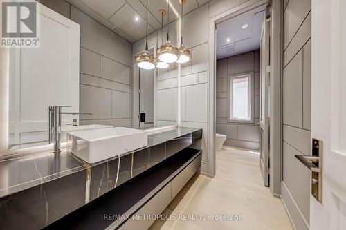 12 Bearwood Drive, Toronto, ON - Indoor Photo Showing Other Room