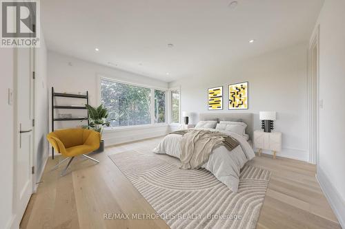 12 Bearwood Drive, Toronto, ON - Indoor Photo Showing Bedroom