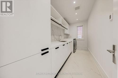 12 Bearwood Drive, Toronto, ON - 