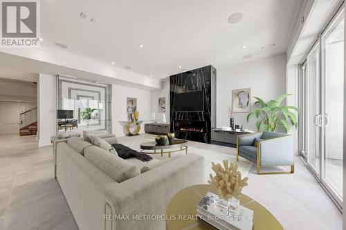 12 Bearwood Drive, Toronto, ON - Indoor Photo Showing Other Room