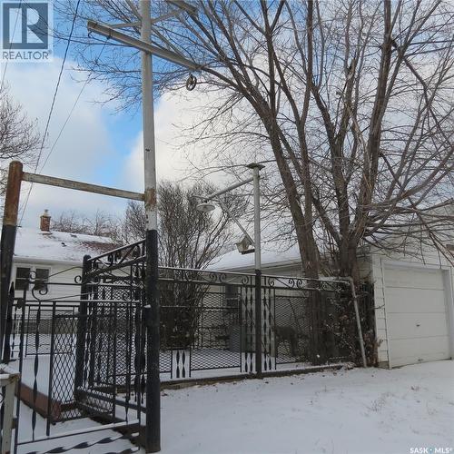 2767 Winnipeg Street, Regina, SK - Outdoor