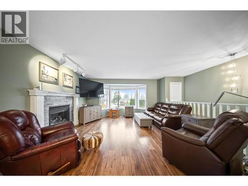 3230 Regent Road, West Kelowna, BC - Indoor Photo Showing Living Room With Fireplace