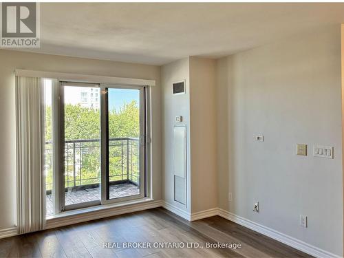 613 - 27 Rean Drive, Toronto, ON - Indoor Photo Showing Bedroom