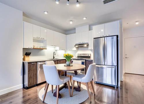 Cuisine - 201-440 Rue De La Gauchetière E., Montréal (Ville-Marie), QC - Indoor