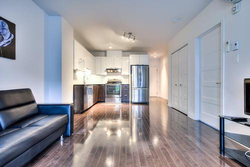 Cuisine - 201-440 Rue De La Gauchetière E., Montréal (Ville-Marie), QC - Indoor