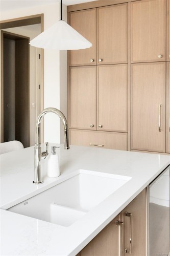 1039 Falkland Rd, Oak Bay, BC 