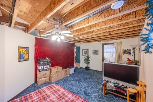 3-12612 Giants Head Road, Summerland, BC - Indoor