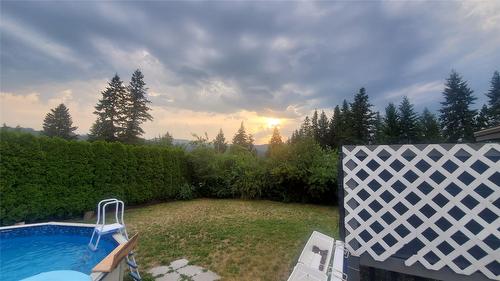 633 Barriere Lakes Road, Barriere, BC - Outdoor With Above Ground Pool