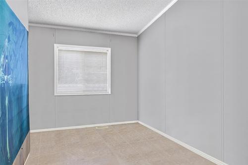 633 Barriere Lakes Road, Barriere, BC - Indoor Photo Showing Other Room