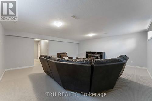 161 Claridge Drive, Ottawa, ON - Indoor