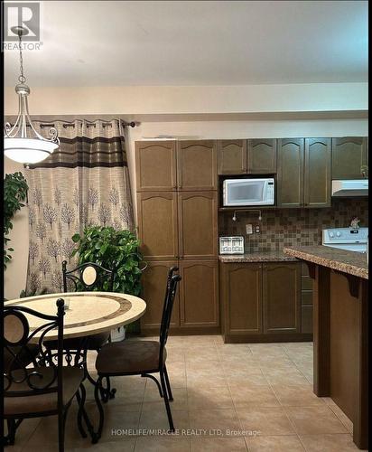 20 Midnightsun Trail, Brampton, ON - Indoor