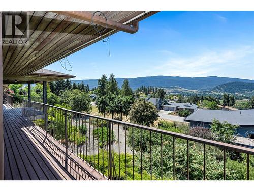 460 Crestview Drive, Coldstream, BC - Outdoor With View
