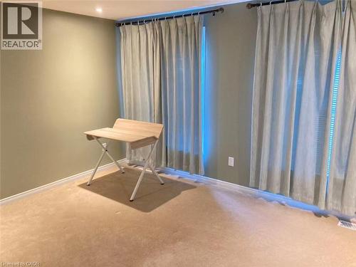 421 White Birch Avenue, Waterloo, ON - Indoor Photo Showing Other Room