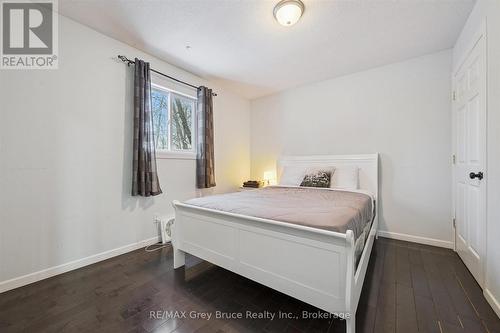 3 Sugarbush Road, South Bruce Peninsula, ON - Indoor Photo Showing Bedroom