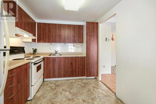 508 - 109 King Street E, Brockville, ON - Indoor Photo Showing Kitchen