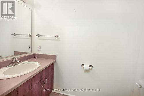 508 - 109 King Street E, Brockville, ON - Indoor Photo Showing Bathroom