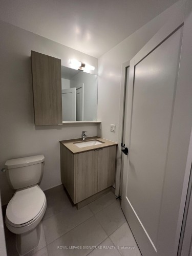 1001-2088 James Street, Burlington, ON - Indoor Photo Showing Bathroom