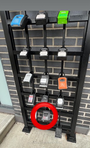 1001-2088 James Street, Burlington, ON - Indoor