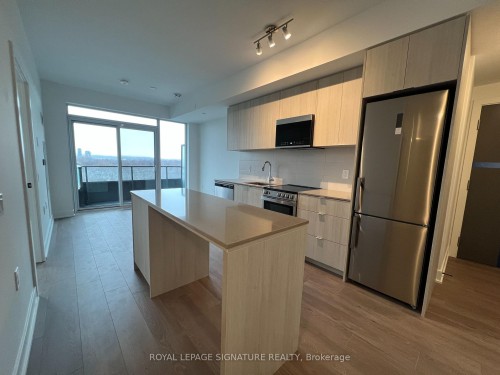 1001-2088 James Street, Burlington, ON - Indoor Photo Showing Kitchen