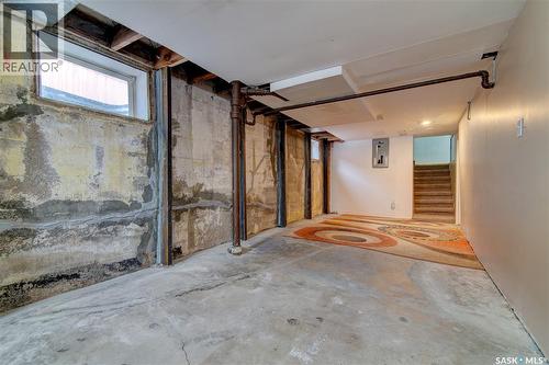 2627 Atkinson Street, Regina, SK - Indoor