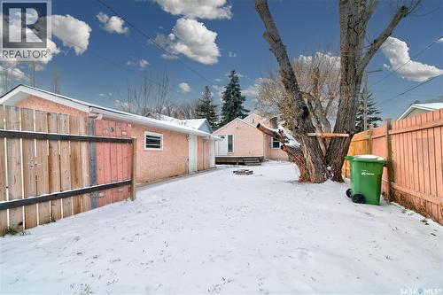 2627 Atkinson Street, Regina, SK - Outdoor