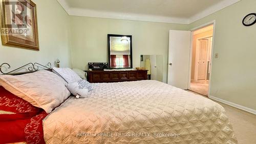 1665 Cockshutt Road, Norfolk (Waterford), ON - Indoor Photo Showing Bedroom