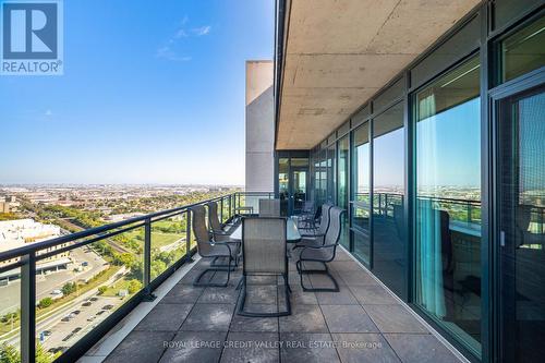 2601 - 100 John Street, Brampton, ON - Outdoor With View With Exterior