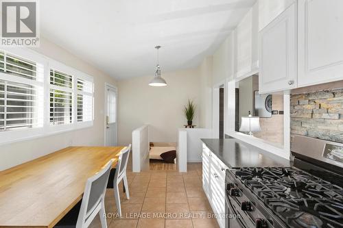 17 Carmen Avenue, Hamilton, ON - Indoor