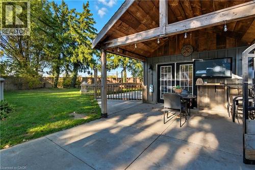 17 Carmen Avenue, Hamilton, ON - Outdoor