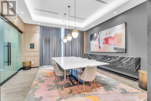 1332 - 5 Mabelle Avenue, Toronto, ON - Indoor Photo Showing Dining Room