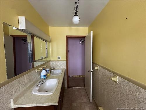 14 Sherwood Ave, Riverview, NB 