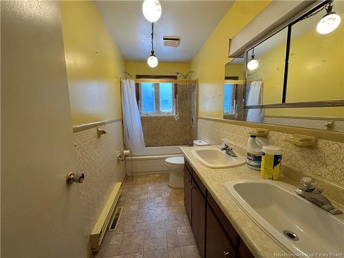 14 Sherwood Ave, Riverview, NB 