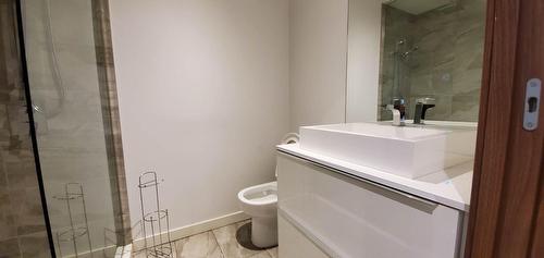 Bathroom - 905-1450 Boul. René-Lévesque O., Montréal (Ville-Marie), QC - Indoor Photo Showing Bathroom