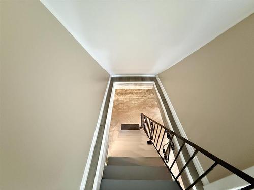 340 Francis Street E, Thunder Bay, ON - Indoor Photo Showing Other Room