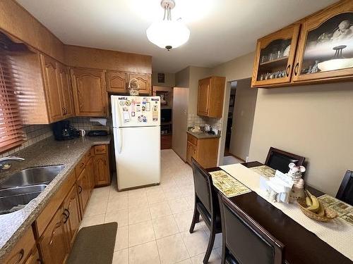 649 N Edward Street North, Thunder Bay, ON 