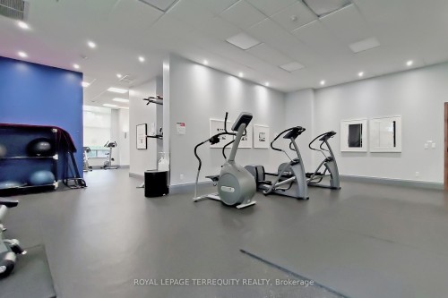 2306-35 Bales Avenue, Toronto, ON - Indoor Photo Showing Gym Room