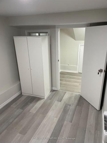 Lower-308 St George Street, Toronto, ON 