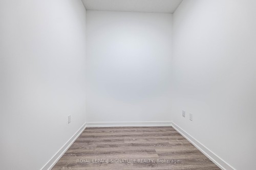 3007-8 Interchange Way, Vaughan, ON - Indoor Photo Showing Other Room