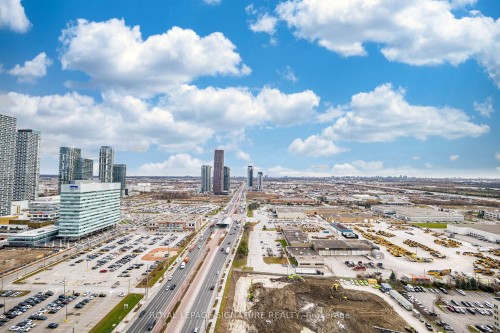 3007-8 Interchange Way, Vaughan, ON - Outdoor With View