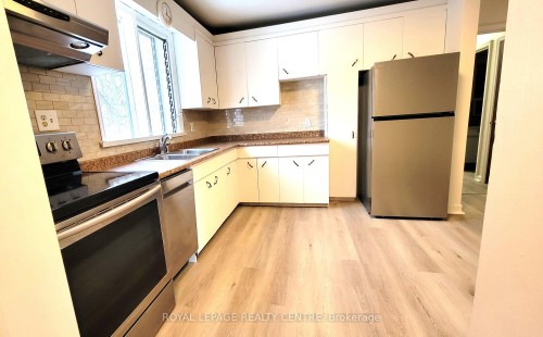 2-341 Sheppard Avenue E, Toronto, ON - Indoor Photo Showing Kitchen With Stainless Steel Kitchen With Double Sink