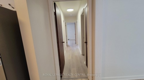 2-341 Sheppard Avenue E, Toronto, ON - Indoor