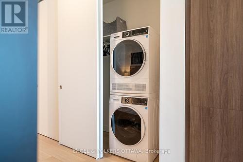 709 - 10 James Street, Ottawa, ON - Indoor Photo Showing Laundry Room