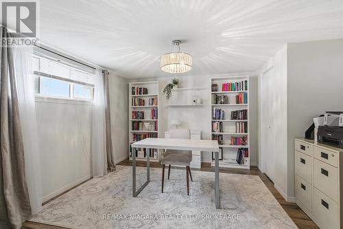 5928 Carman Street, Niagara Falls (Church'S Lane), ON - Indoor Photo Showing Office