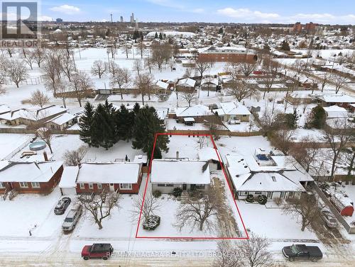 5928 Carman Street, Niagara Falls (Church'S Lane), ON - Outdoor With View