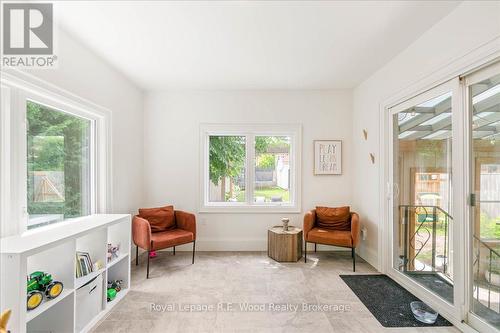 15 Mckenzie Street, Tillsonburg, ON - Indoor