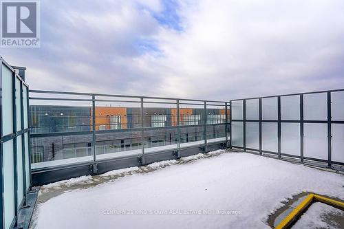 92 - 71 Curlew Drive, Toronto, ON - Outdoor